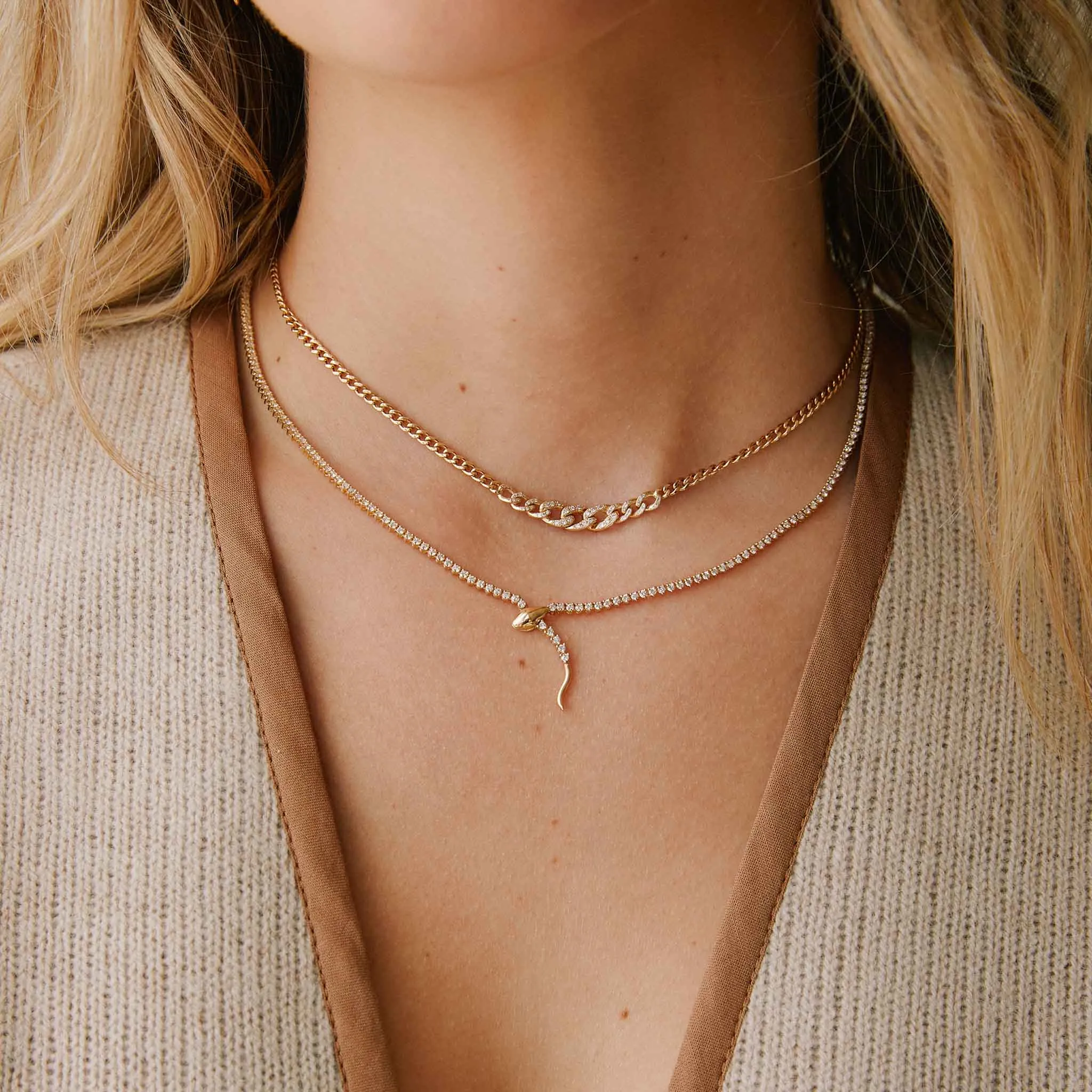 14k Pavé Diamond Graduated Curb Chain Necklace