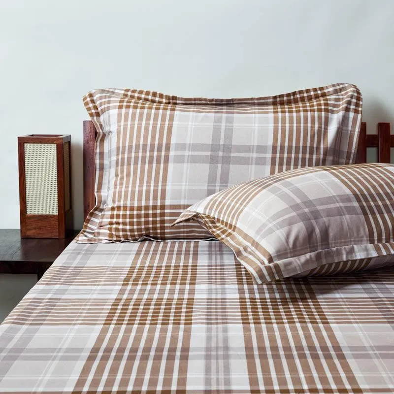 Blair Geometric Bedsheet - Brown