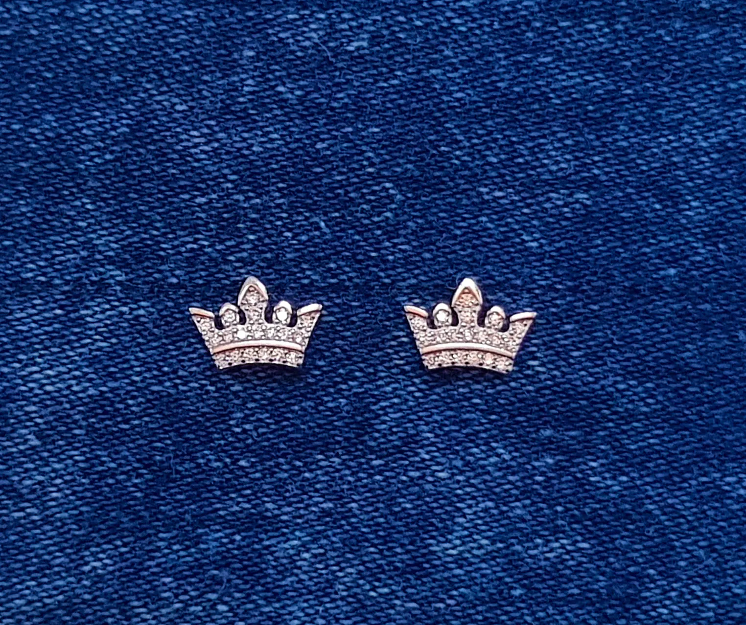 Cubic Zirconia Crown Studs