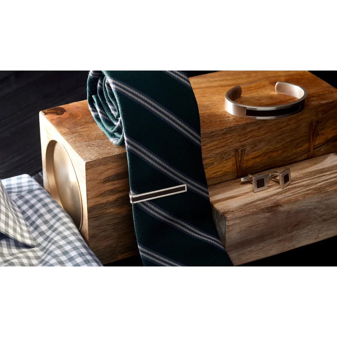 EARTH TIE BAR