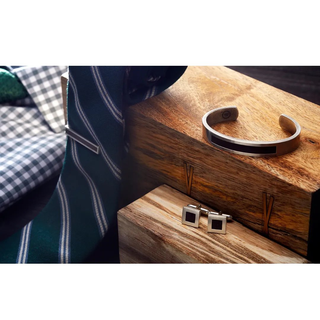 EARTH TIE BAR