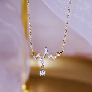 Exquisite Fashion Star Street Style Necklace Light Luxury Style Niche Design Cardiogram Necklace Love Sweet Couple Pendant