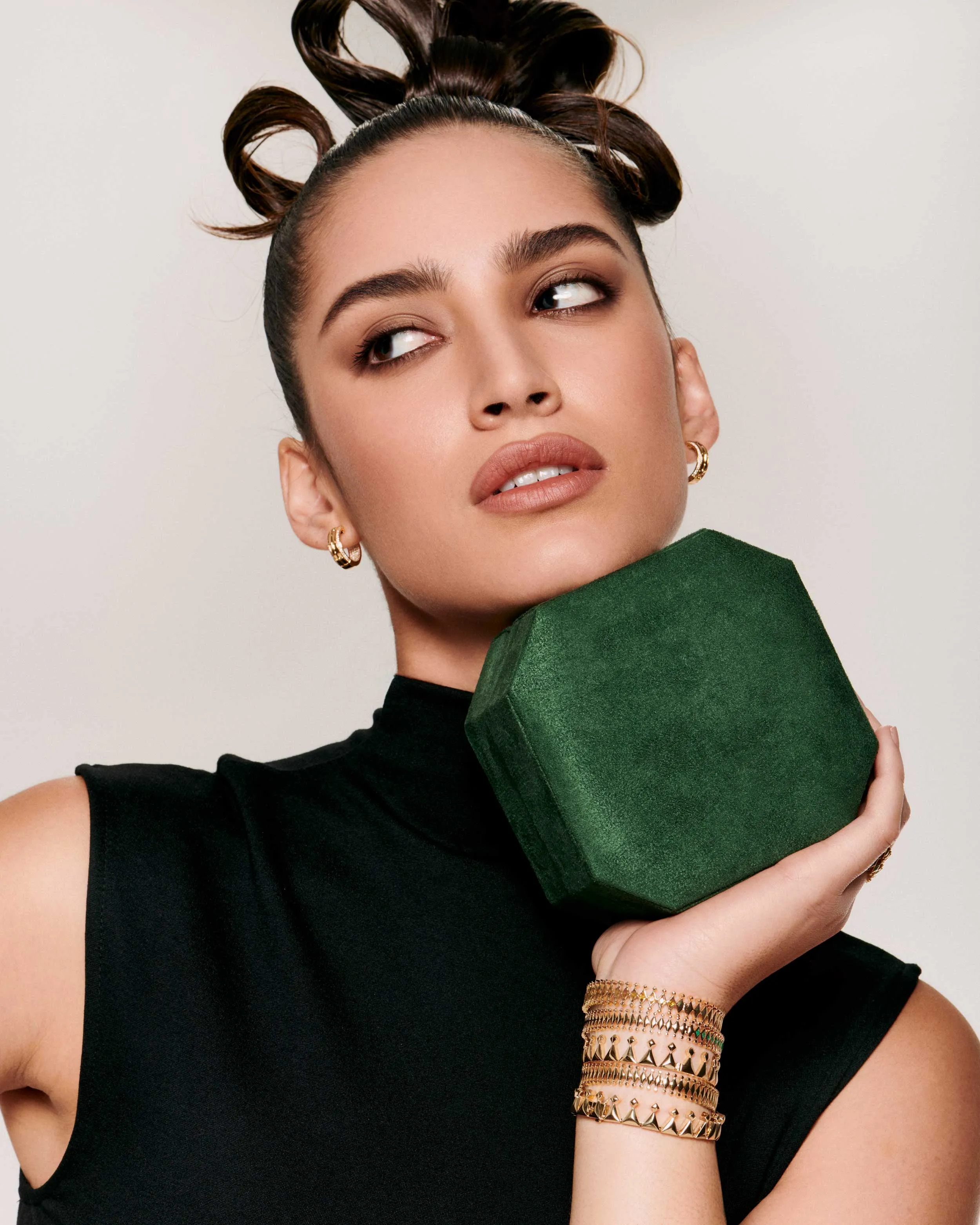 Sahra gold necklace