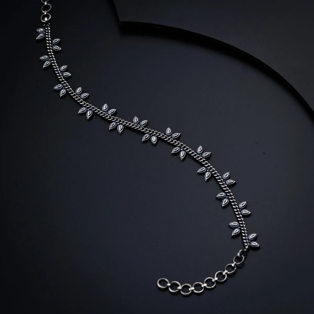 Silver Anklet with Leaf  Motif