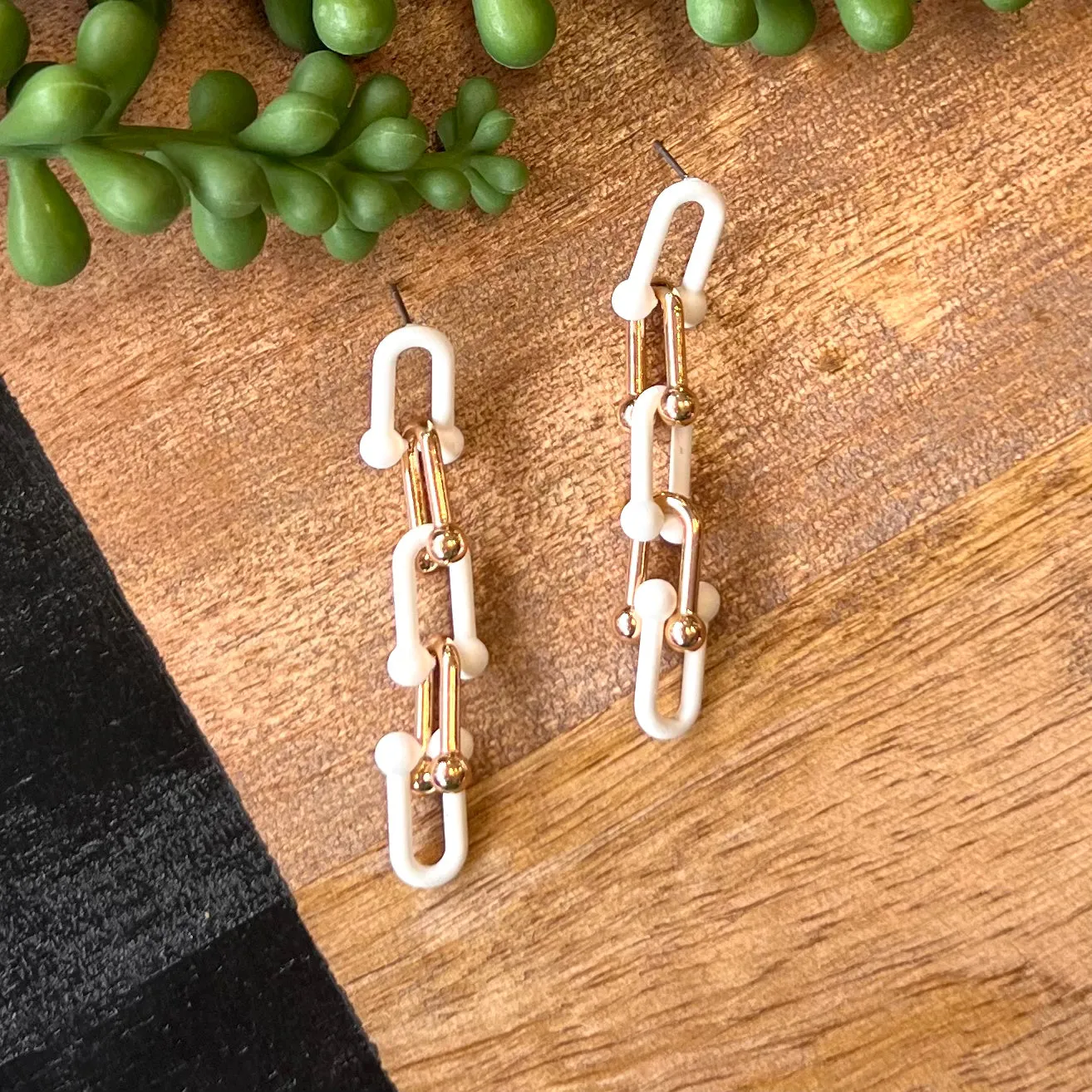 White & Gold Ball Chain Link Earring